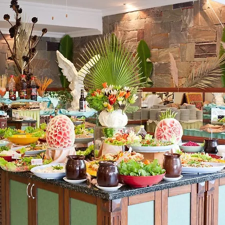 Royal Palm Area Hotel