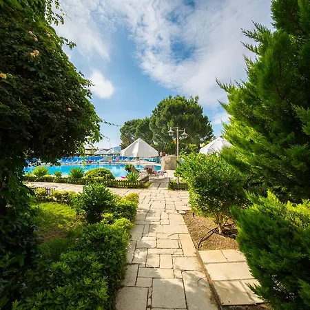 Θέρετρο Royal Palm Area