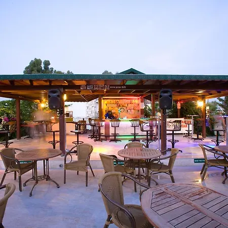 Royal Palm Area 4* Gümbet